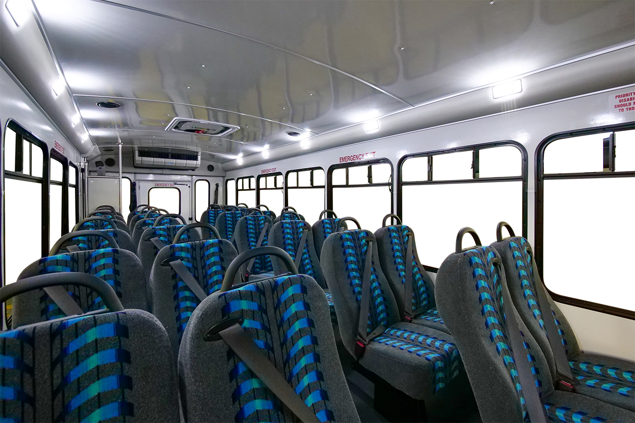 25-ADVANTAGE XL F550 FORD F550-06