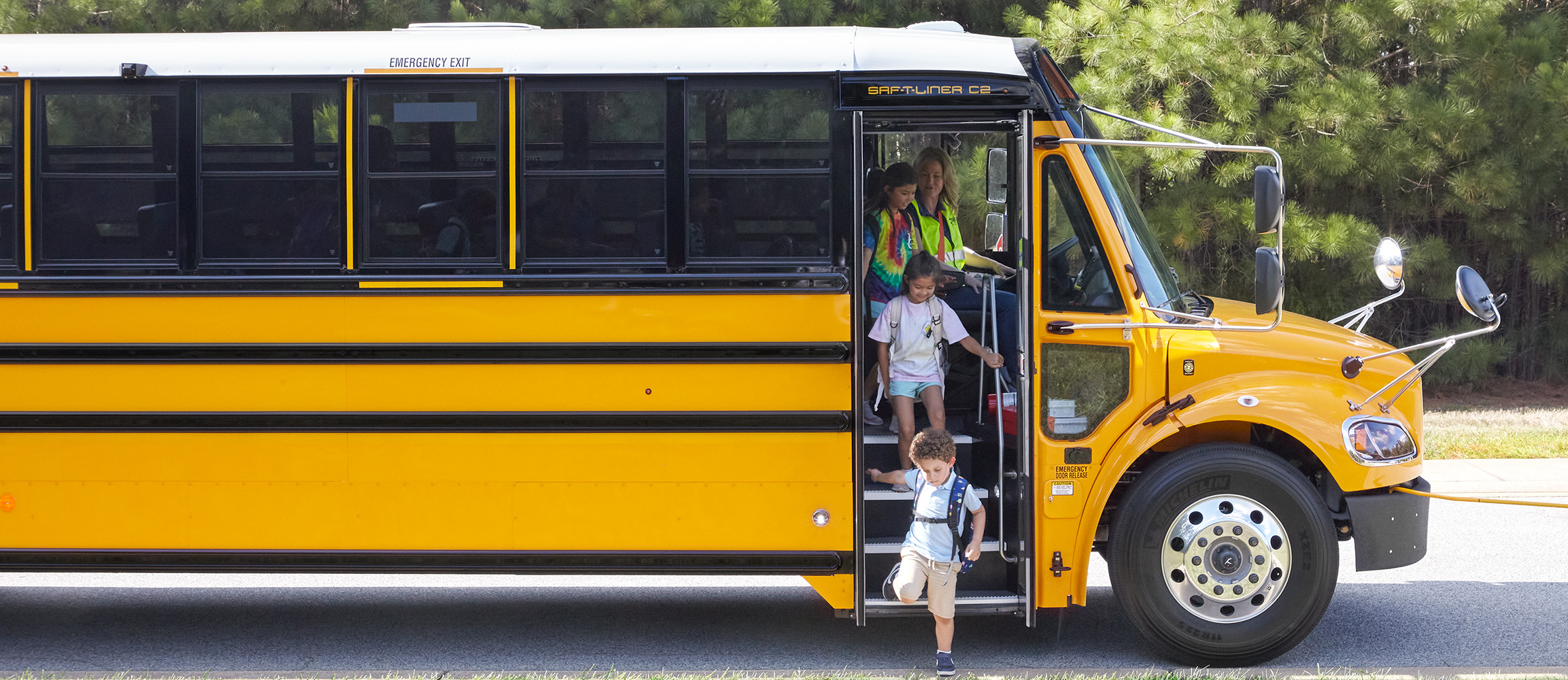 evolved-saf-t-liner-c2-carousel1-2