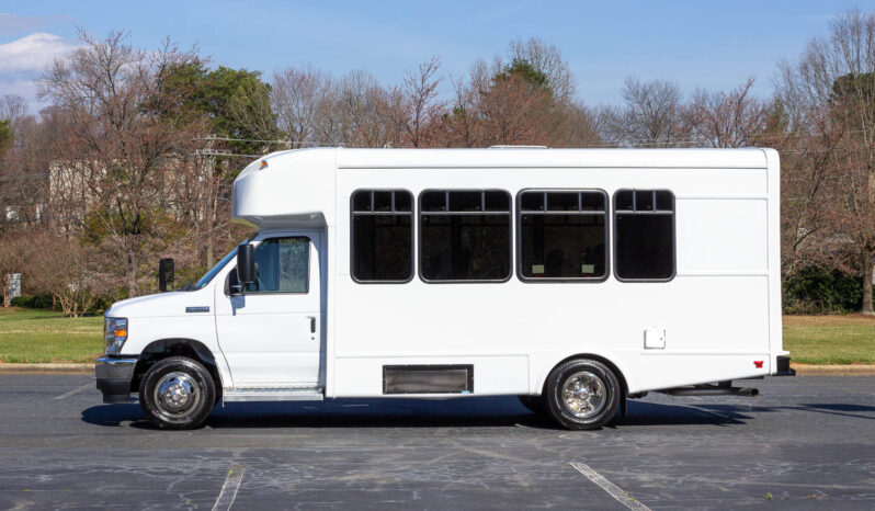 
								2024 ElDorado Advantage – 14P Rear Luggage full									