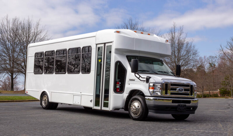 
								2024 ElDorado Advantage – 24P Rear Luggage full									