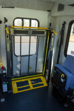 
										2024 ElDorado Advantage – 14P with Wheelchair Lift full									