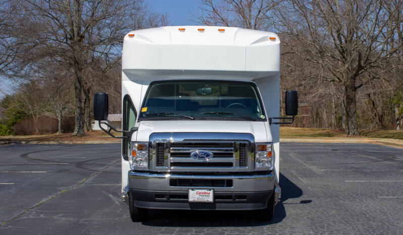 
								2024 ElDorado Advantage – 14P with Wheelchair Lift full									