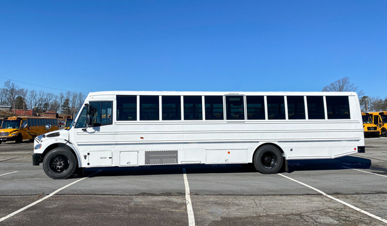 
								2026 Thomas Saf-T-Liner C2 Activity Bus – 72P full									