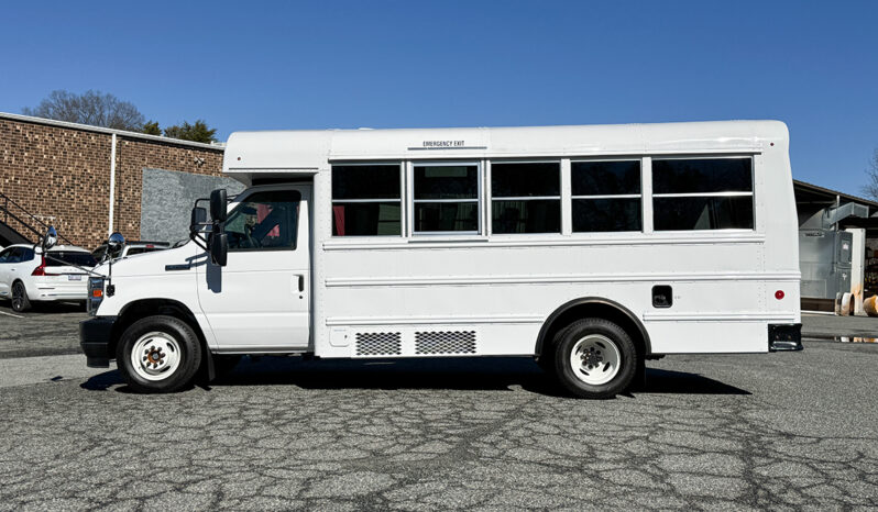 
								2026 Thomas Minotour DRW 051 – 14P – T3 Seats (Ford E-350) full									